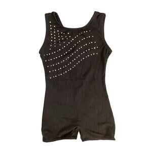 Danskin Freestyle Gymnastics Leotard w/ Shorts Bottom